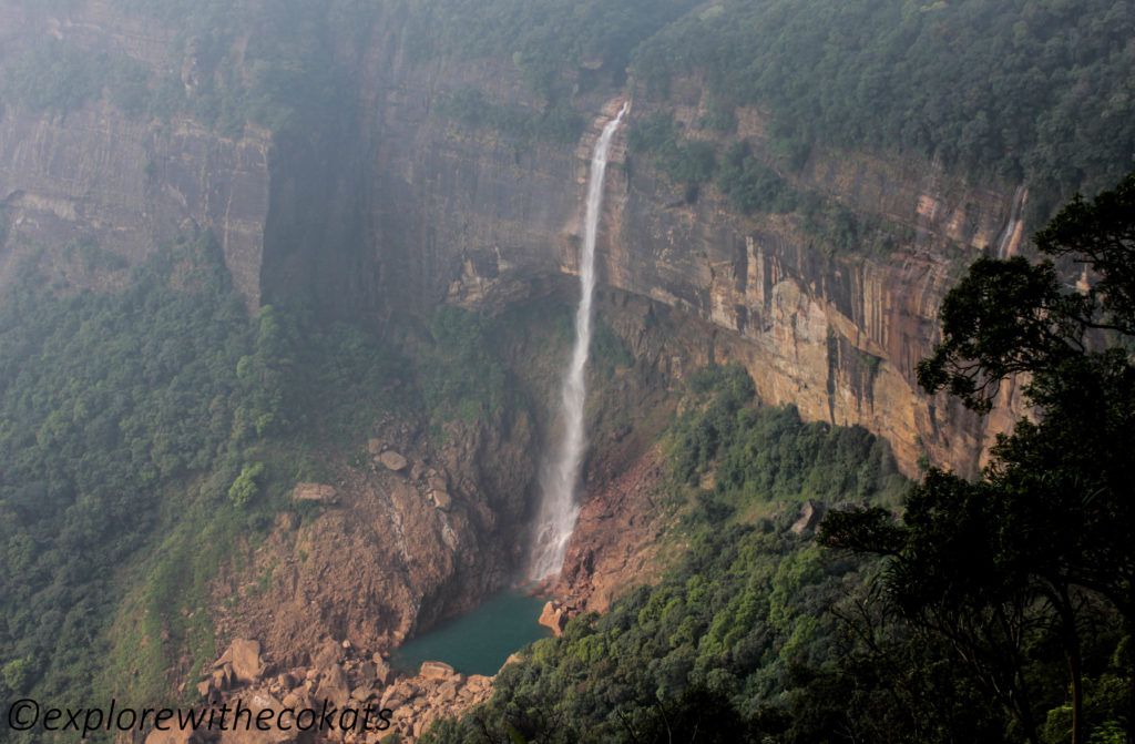 Nohkalikai falls Meghalaya