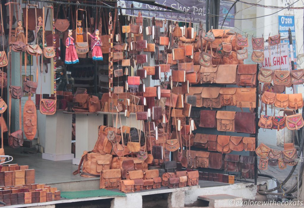 Shopping in udaipur | Must buy things in Udaipur