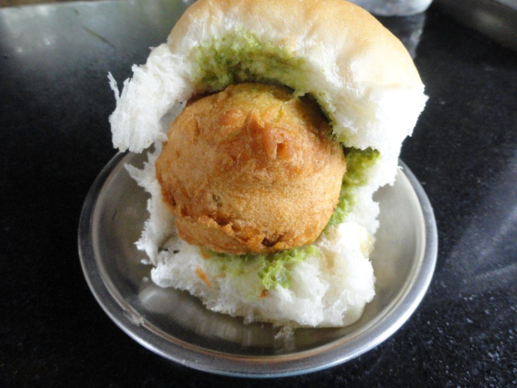 Vada pav of Vadodara