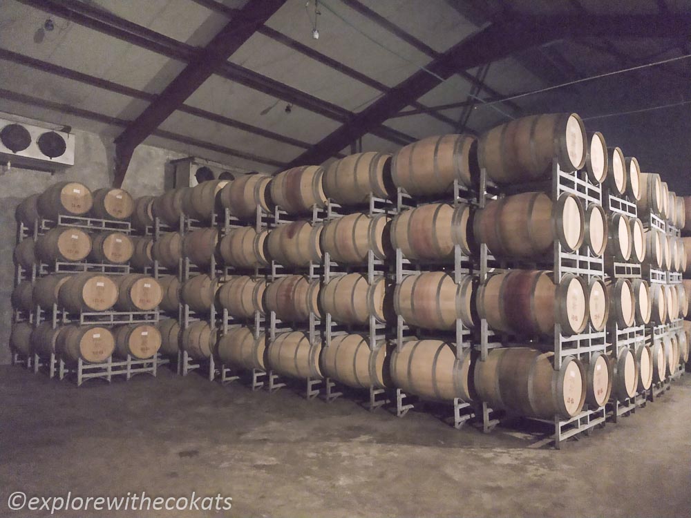 Aging in oak barrels