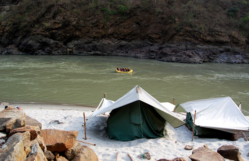 Camping in Rishikesh by the Ganga river