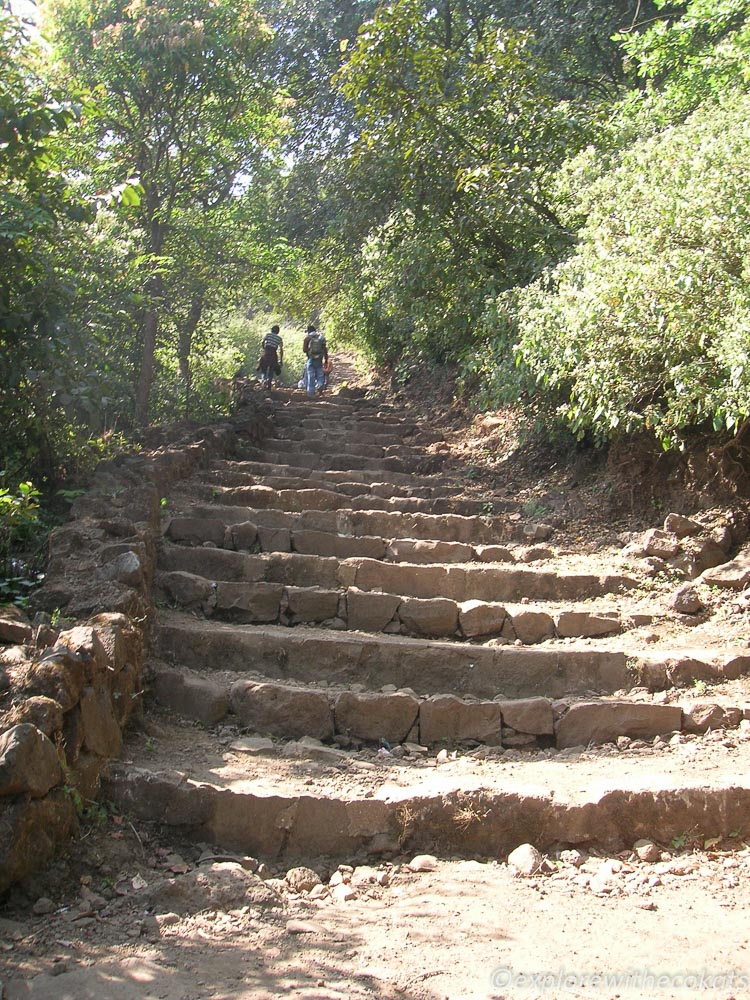 500 Stairs to the top of Lohagad fort