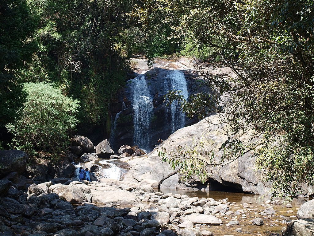 Lakkam waterfalls, Munnar