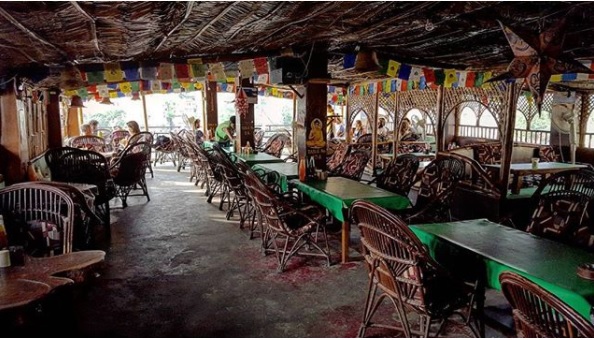 Cafes in Rishikesh with a view