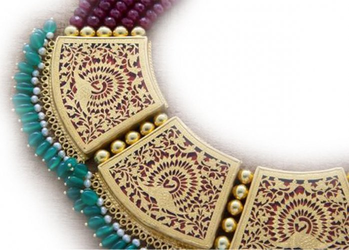 Thewa jewellery - Shopping in Jaipur