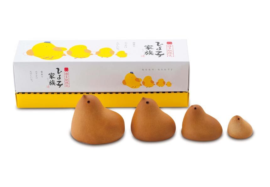 Chick shaped sweets | Hiyoko Manju | food souvenirs in Tokyo