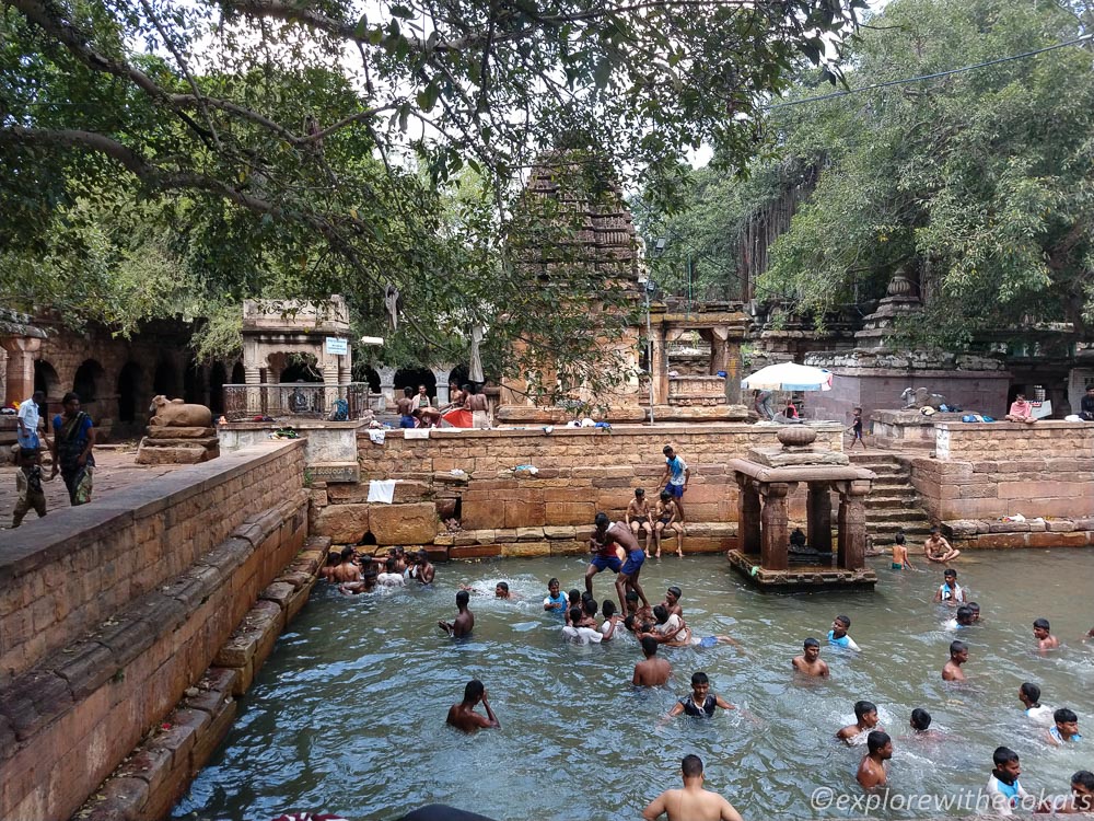 Vishnu Puskarini, or Papavinasha Tirth at Mahakuta