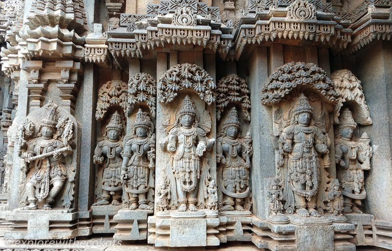 Dancing gods and goddesses at Somanathapura 