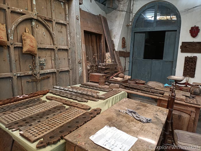 Antique market in Jew Town, Mattancherry, Kochi