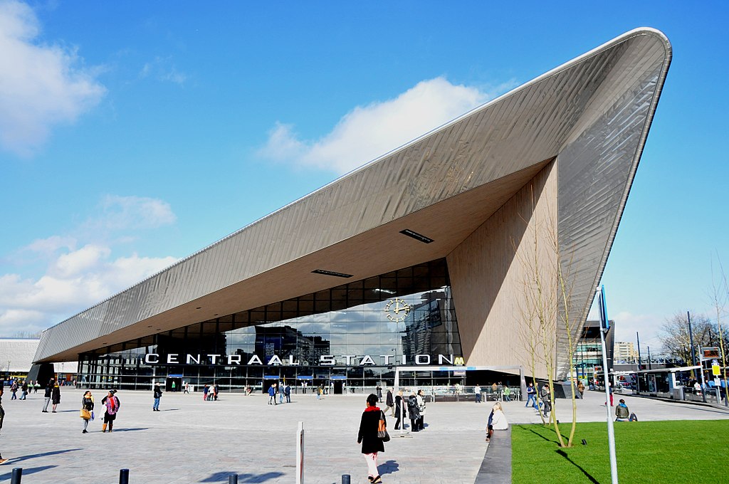 Rotterdam Centraal Station | Architecture in Rotterdam