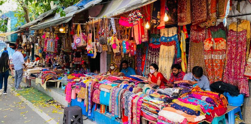 Janpath market delhi