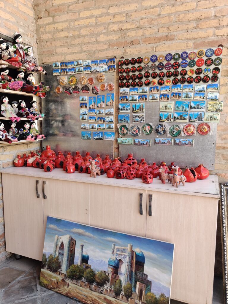 Souvenirs to buy from Uzbekistan