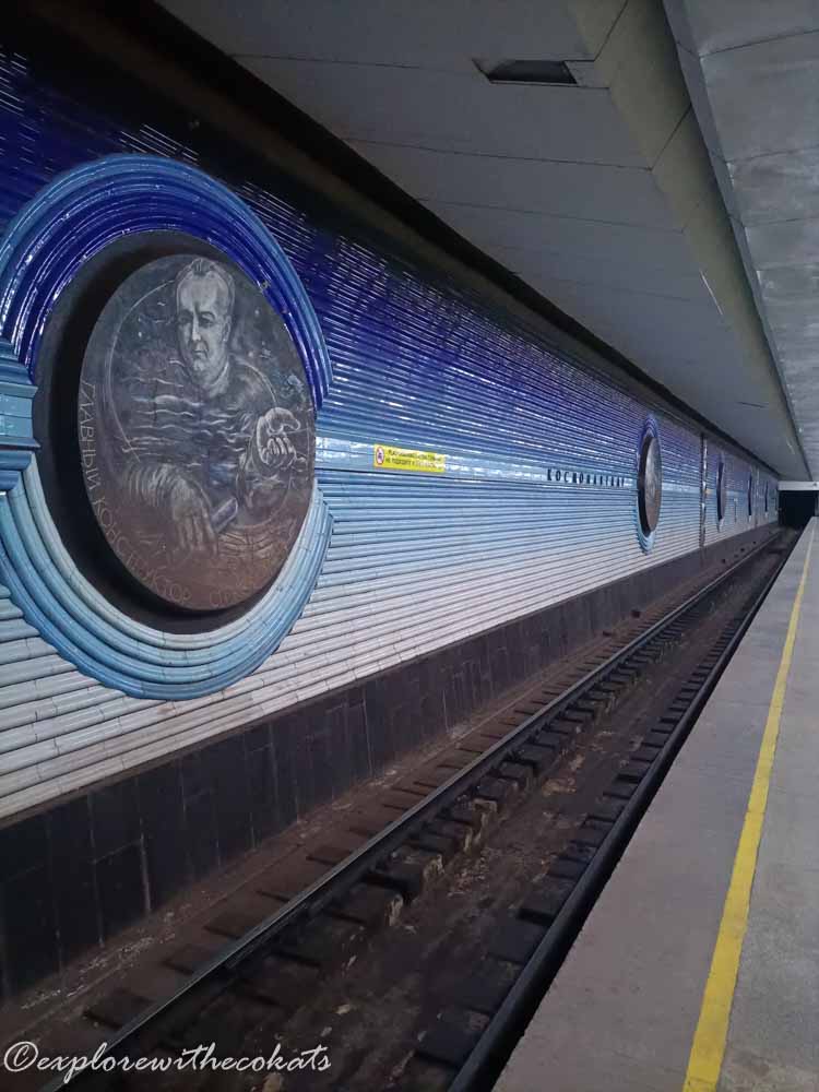 Kosmonavtlar Metro Station in Tashkent