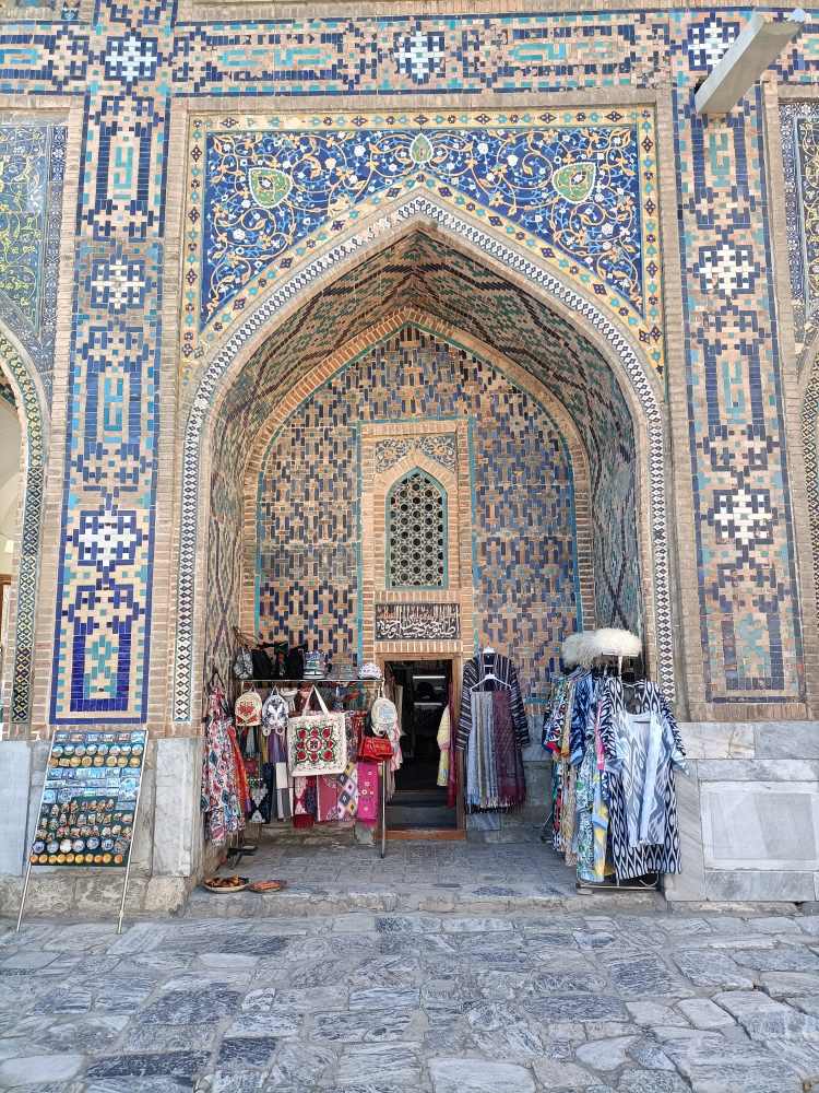 Inner courtyards with souvenir shops