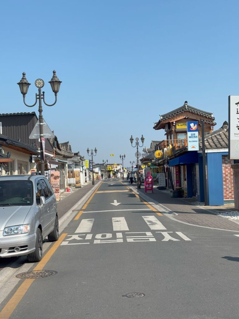 Dongji-ro, Gyeongju shopping street