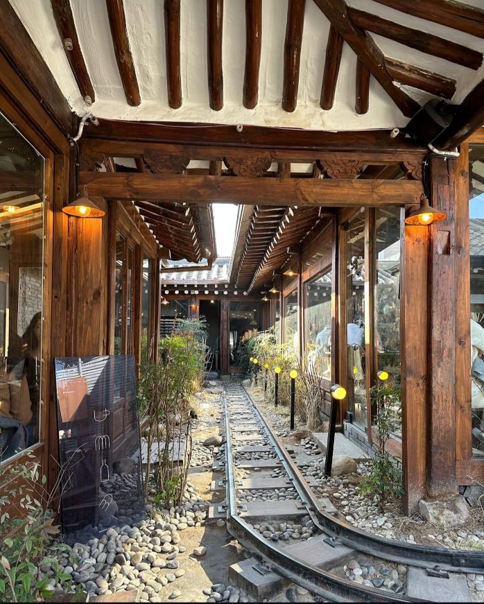 Must visit cafes in Ikseondong