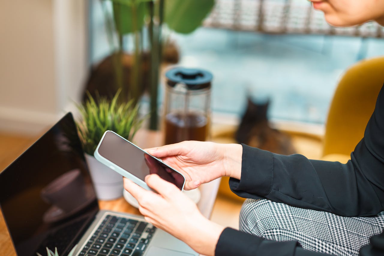Best ESIM for Travellers and Content Creators