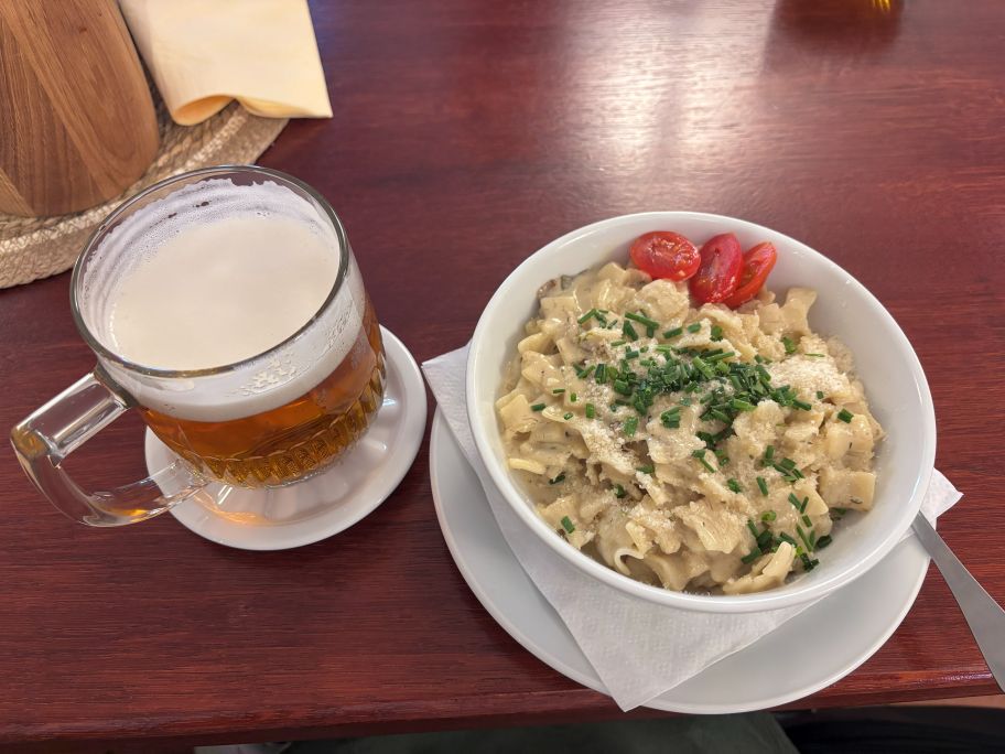 Pasta and beer_My veg lunch