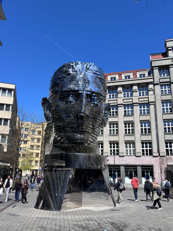 Rotating Head of Franz Kafka
