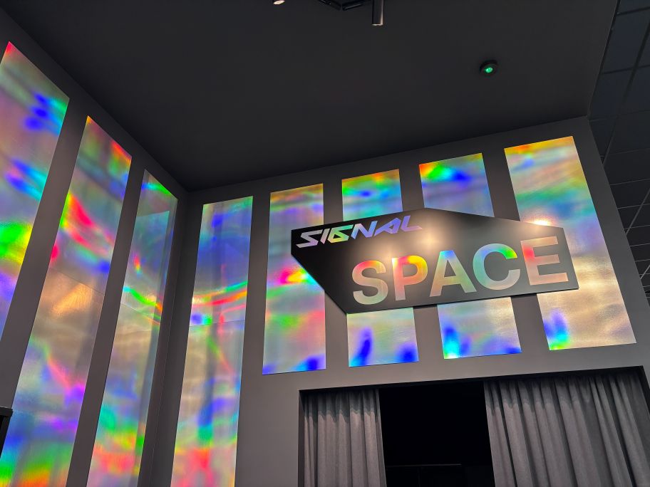 Signal Space Gallery